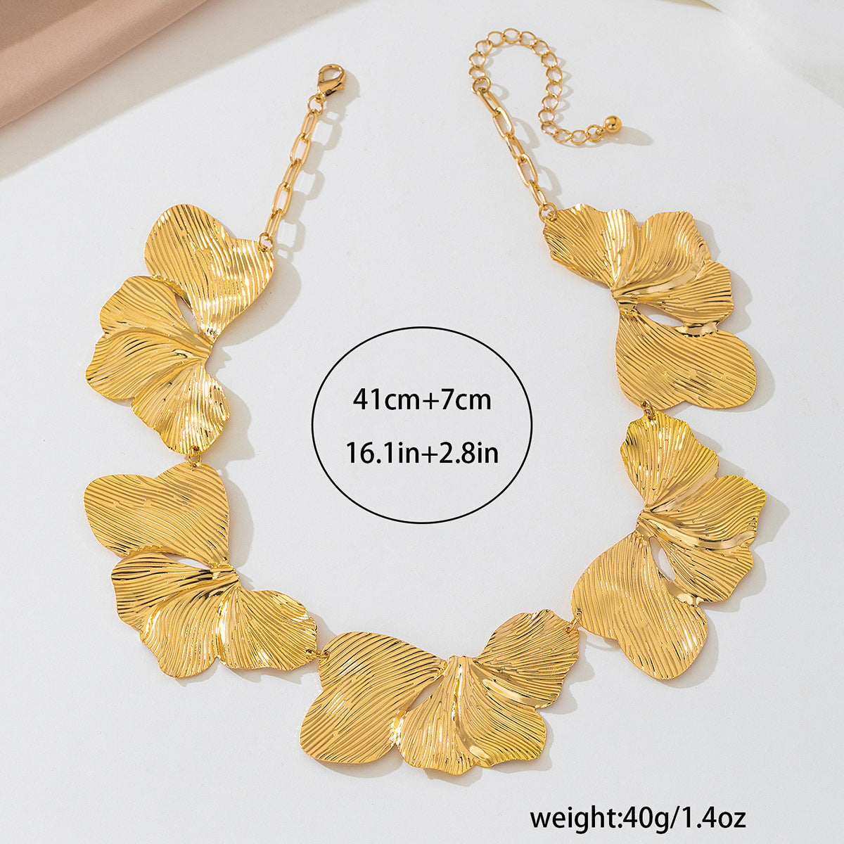 SILUEEN™- Dichiarazione del petalo dorato 