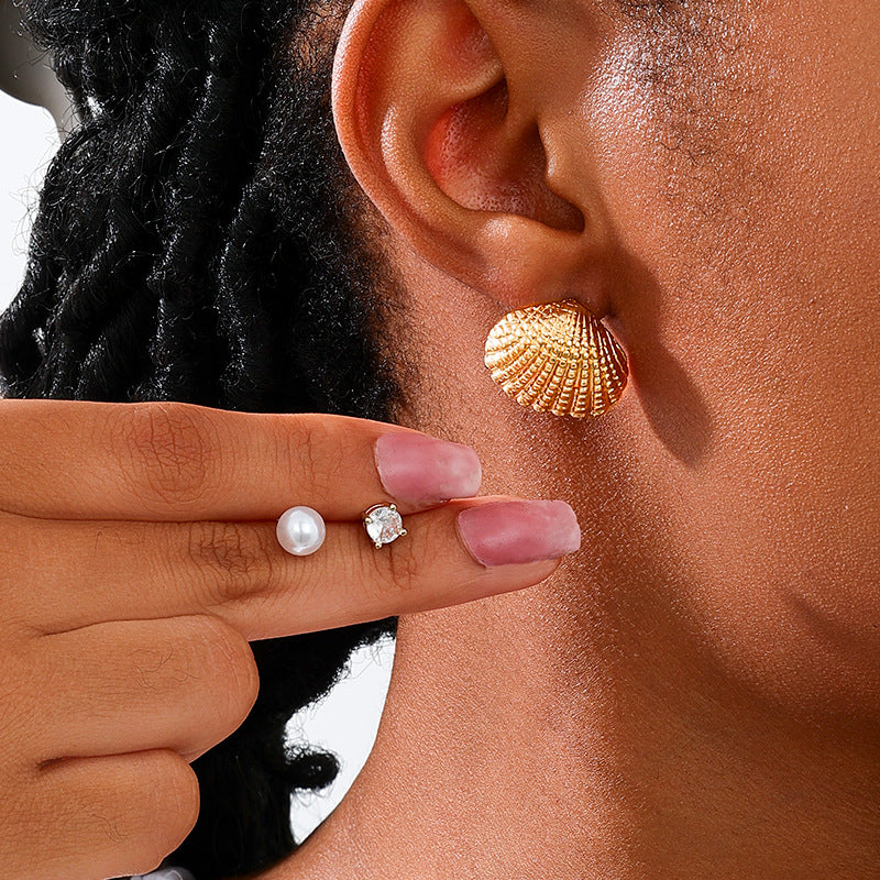 SILUEEN™ - Orecchini in conchiglia dorata