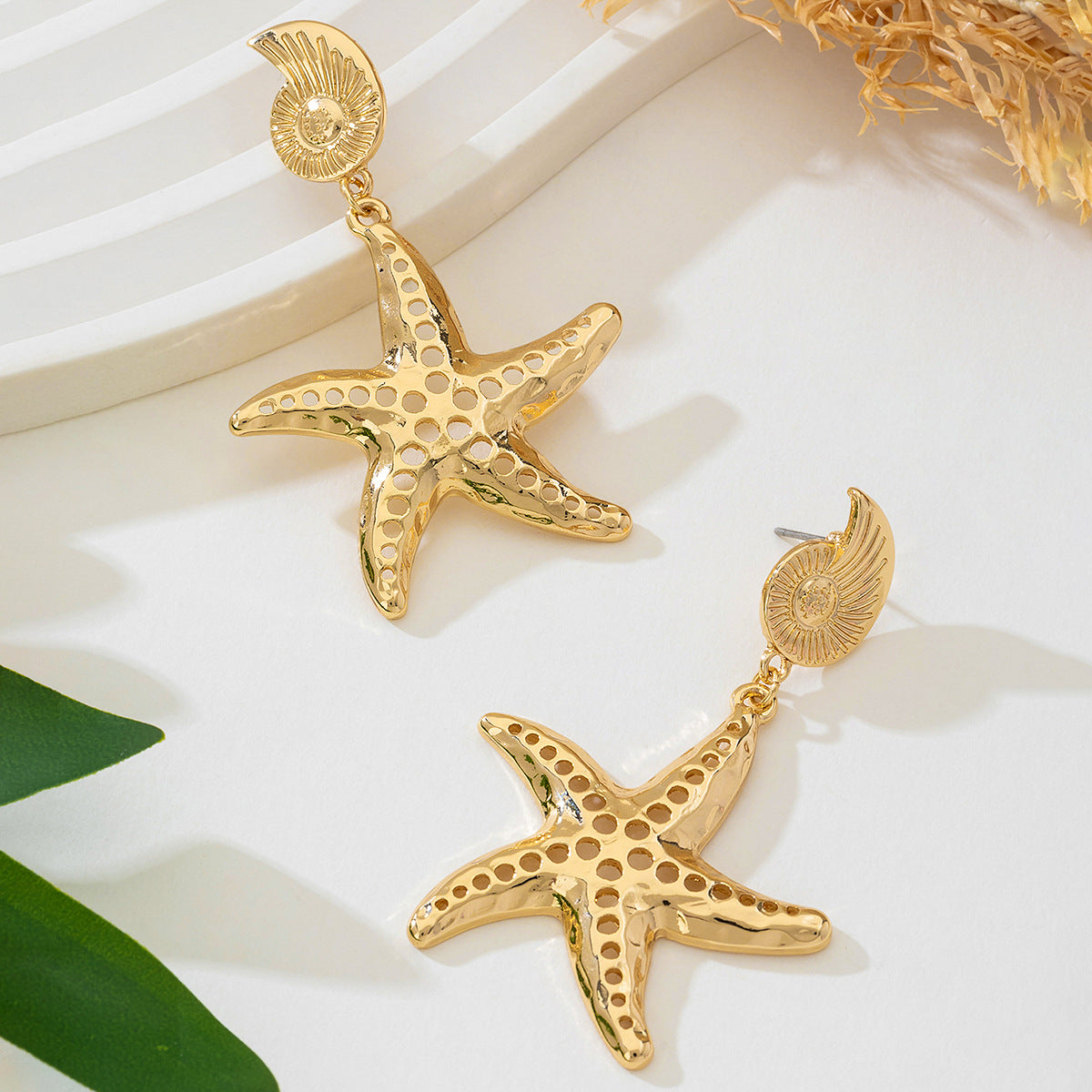 SILUEEN™ - Orecchini a forma di stella marina dorata 
