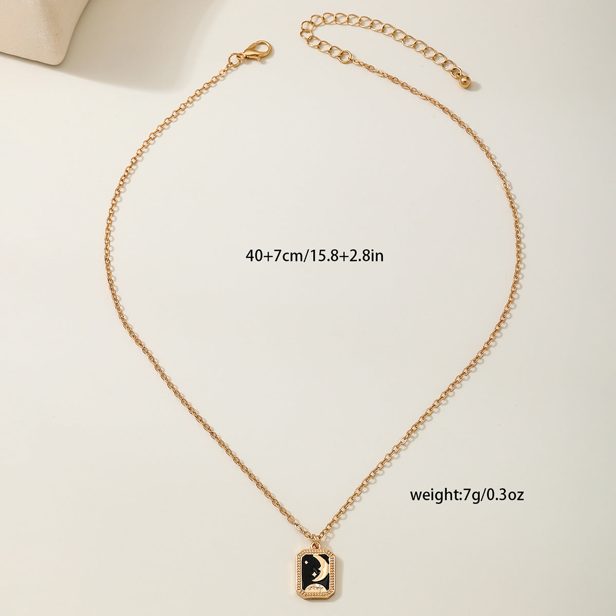 SILUEEN™- Cameo Necklace