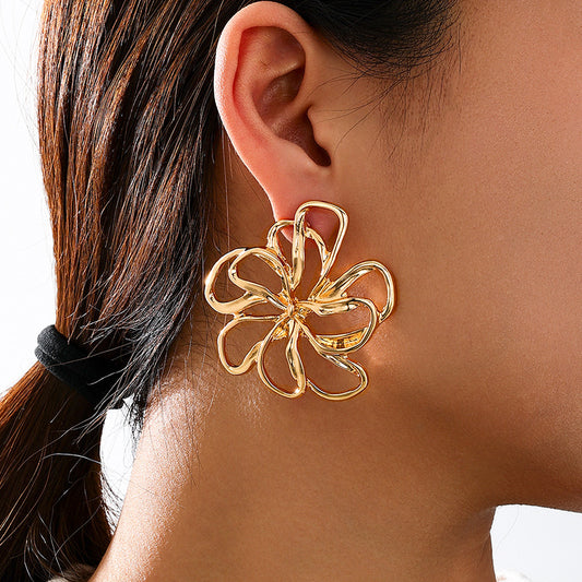SILUEEN™ - Orecchini a forma di fiore scolpito 