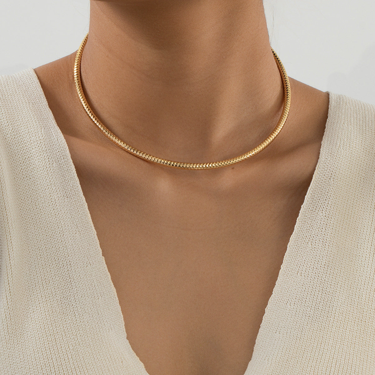 SILUEEN™- Solis Choker